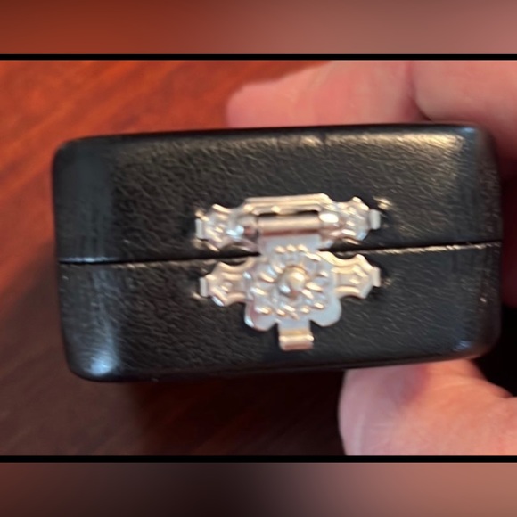 Natural Colombian 💍Emerald 1.08carats heart faceted - Picture 5 of 12